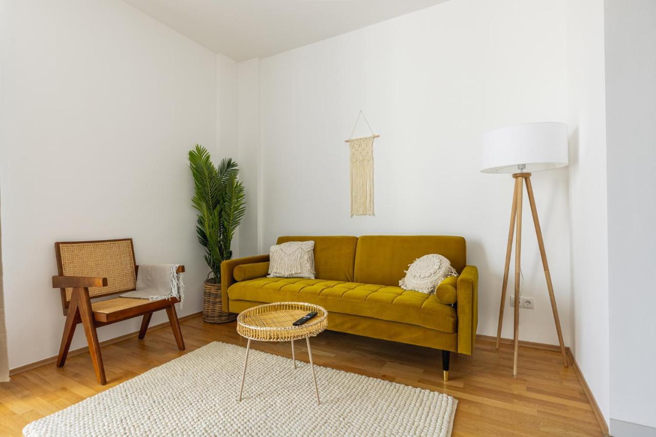Bright Stylish Apartment With A Balcony In A Top Location Wien Eksteriør bilde