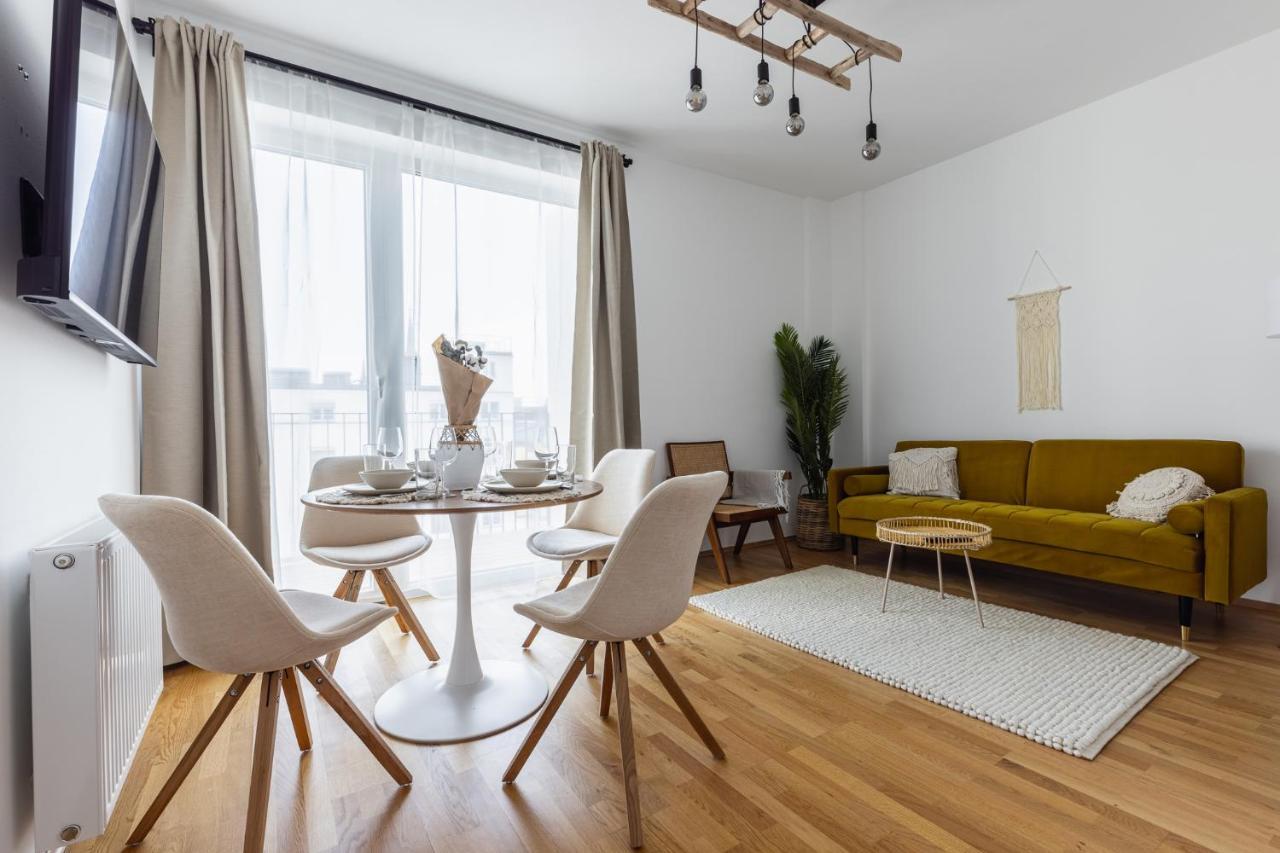 Bright Stylish Apartment With A Balcony In A Top Location Wien Eksteriør bilde