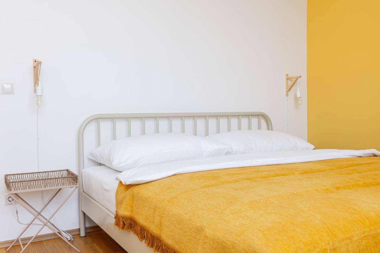 Bright Stylish Apartment With A Balcony In A Top Location Wien Eksteriør bilde