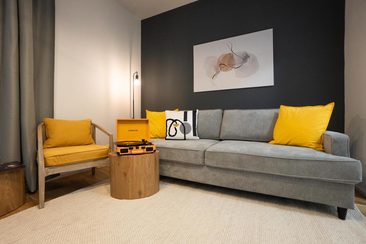 Bright Stylish Apartment With A Balcony In A Top Location Wien Eksteriør bilde
