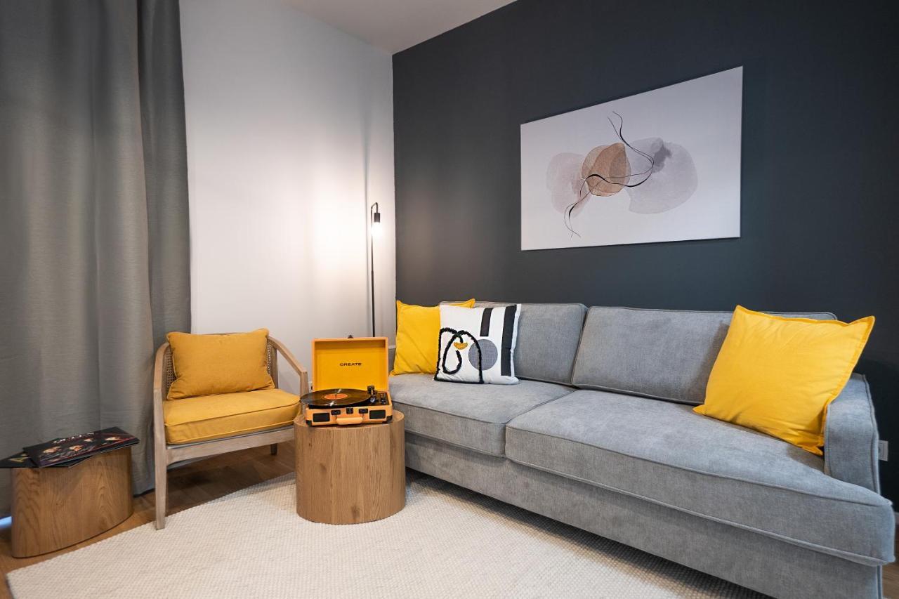 Bright Stylish Apartment With A Balcony In A Top Location Wien Eksteriør bilde