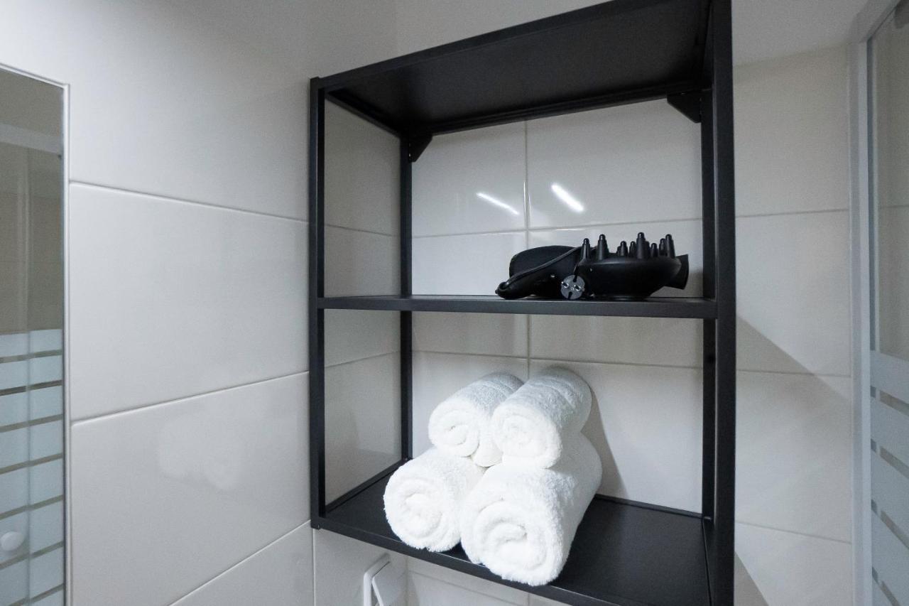 Bright Stylish Apartment With A Balcony In A Top Location Wien Eksteriør bilde
