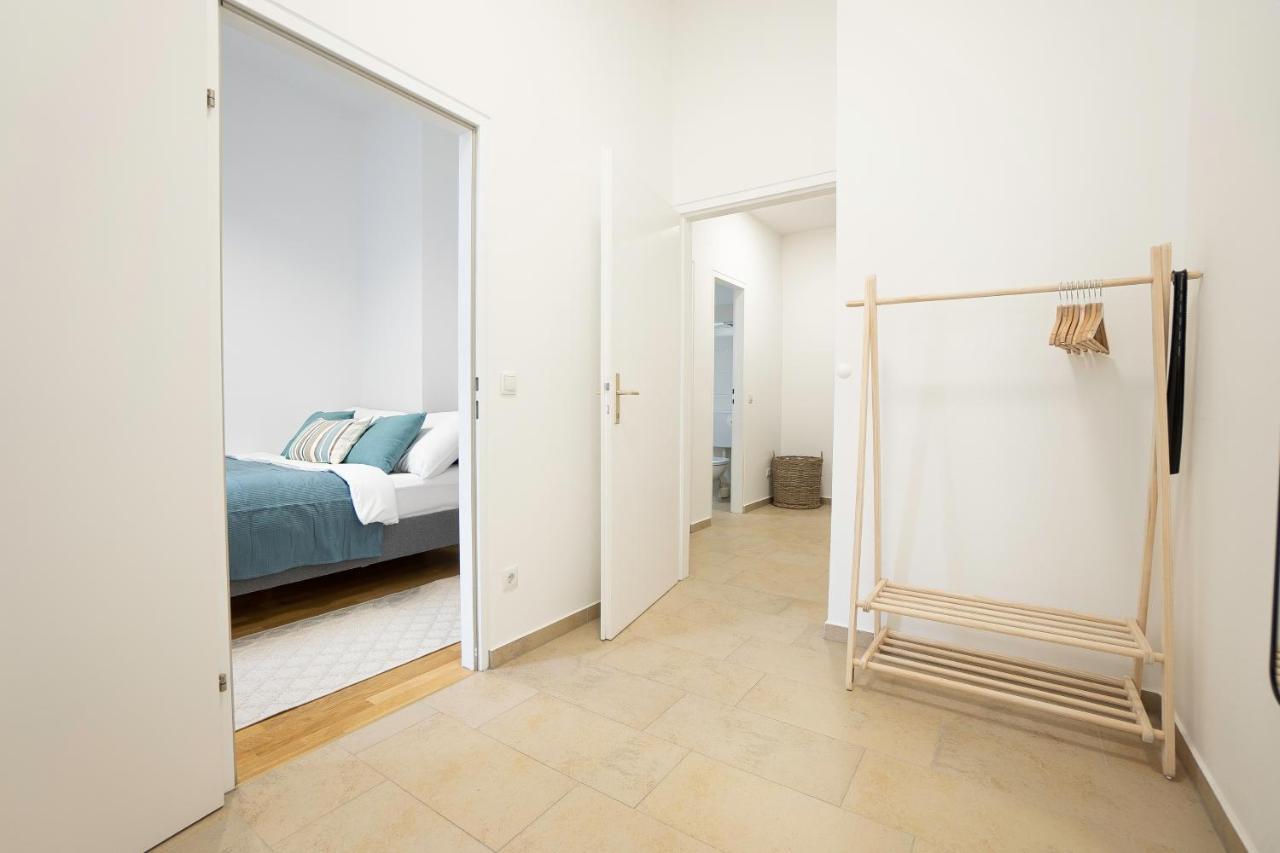 Bright Stylish Apartment With A Balcony In A Top Location Wien Eksteriør bilde